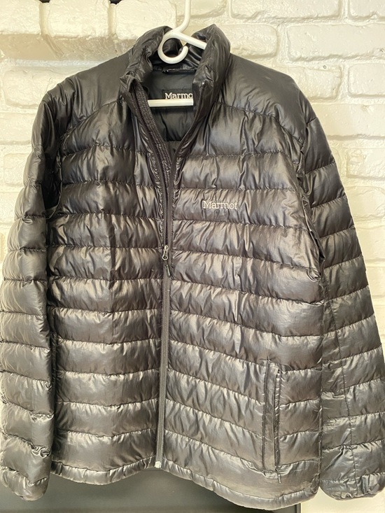 Marmot Other - Marmot Men's Shiny Black Quilted Puffer Jacket